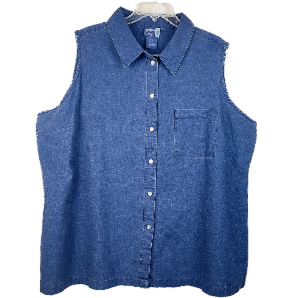 Venezia Jeans Blue Chambray Sleeveless Button Down Shirt - NWOT